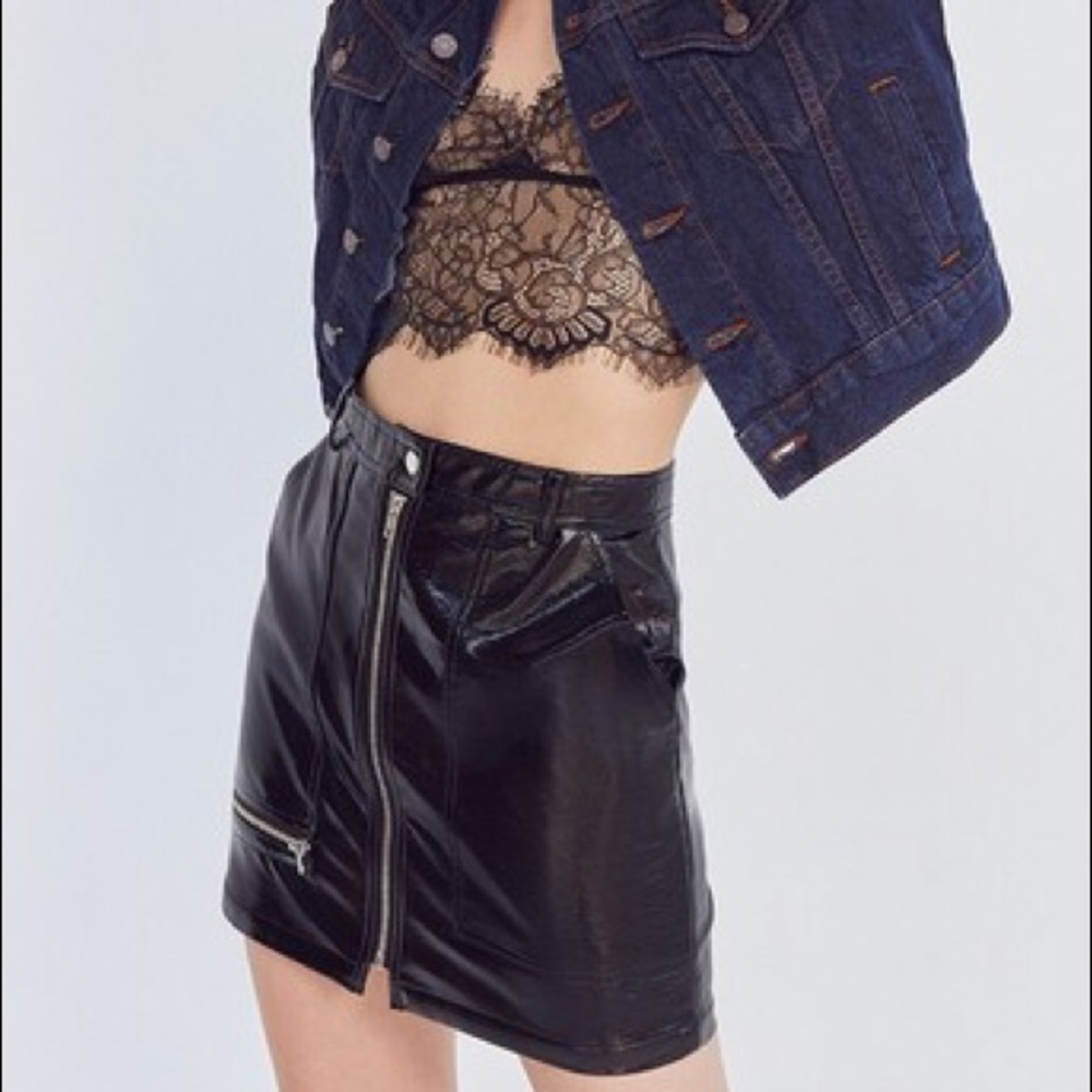 Silence & Noise Leather Skirt 🕶